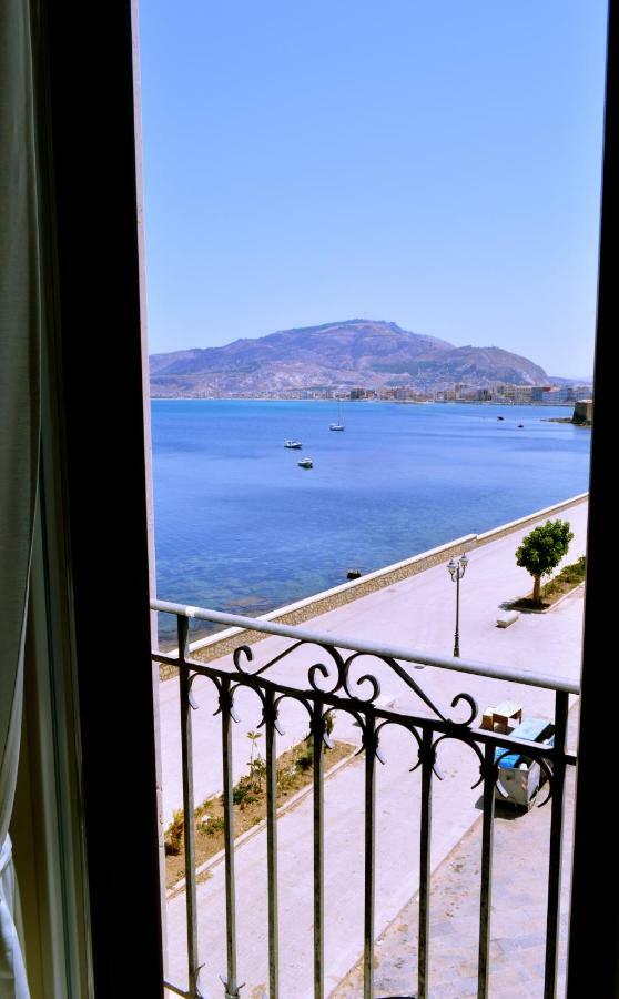 Appartamento Le Sirene Trapani Bagian luar foto